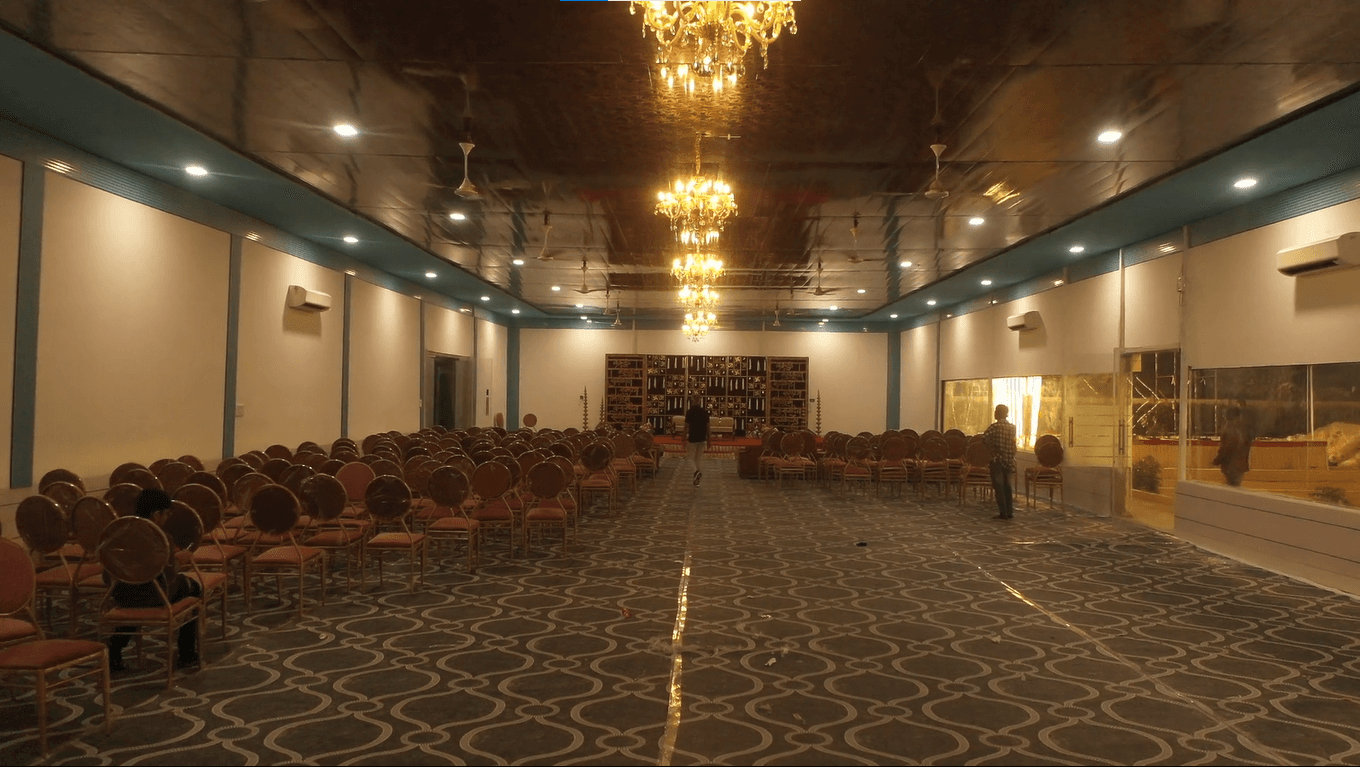 Ideal for engagement and social functions